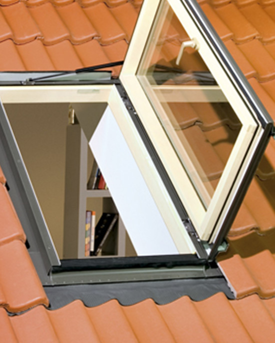 ▷ Riparare finestra tetto o lucernario: costi, consigli e informazioni  【Prezzo e Preventivi online】
